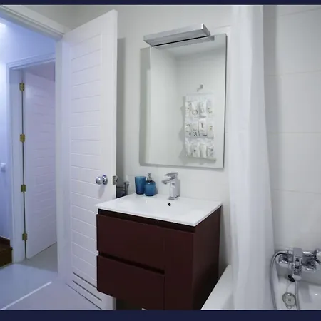 Relax Blue Marlin Nyaraló Pasito Blanco